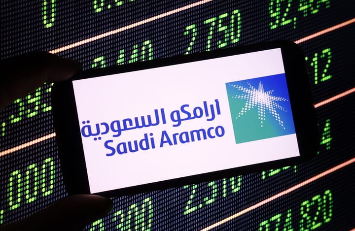 بعد انخفاض أسعار النفط.. أرامكو تغير خططها بذكاء